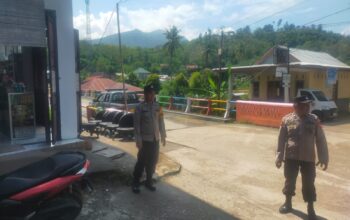 GIAT BHABINKAMTIBMAS MELAKSANAKAN SAMBANG KUNJUNG DAN PATROLI KAMTIBMAS WILAYAH BINAAN