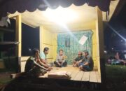 BHABINKAMTIBMAS DESA BARAE LAKSANAKAN PATROLI DIALOGIS DI PASAR MALAM WALIMPONG