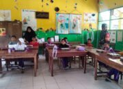 Babinsa Kodim 1420/Sidrap Ambil Peran Aktif, Sukseskan Pendistribusian Makanan Bergizi Gratis di Sekolah