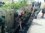 TNI dan Warga Aka Akae Sidrap Bersinergi, Bersihkan Saluran Air untuk Cegah Banjir