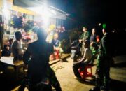 Jaga Kamtibmas, Babinsa Koramil 1413-07/Batauga Bersama Komduk Laksanakan Patroli Malam.