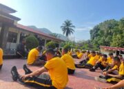 “Duduk Sama Rata”, Kapolres Enrekang Beri Motivasi Personel untuk Tingkatkan Karir dan Integritas