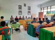 Sat Narkoba dan Sat Binmas Polres Palopo Gelar Sosialisasi dan Kampanye Anti Narkoba di SMPN 5 Palopo