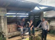 Jalin Silaturahmi dengan masyarakat, Bhabinkamtibmas Sampaikan Himbauan Kamtibmas