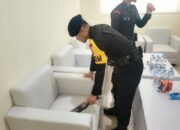 Gegana Satbrimob Polda Sultra Laksanakan Sterilisasi Lokasi STQH Nasional XXVIII di Kota Kendari
