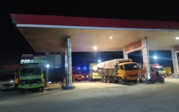 Kelangkaan Bahan Bakar Minyak (BBM) Bio Solar Di Sumut ,Sebabkan Antrian Dimana – Mana SPBU