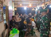 Patroli Malam Babinsa Koramil 1413-09/Sampolawa Bersama Komduk: Himbau Warga Tetap Waspada dan Jaga Kamtibmas