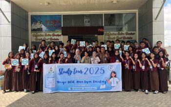 Study Tour PIK-R Sri Gantari SMA Negeri 04 Kendari di BNNP Sultra.