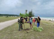 Babinsa Koramil 1413-08/Gu dan Warga Gelar Penanaman Pohon, Wujud Nyata Penghijauan di Daerah Pesisir