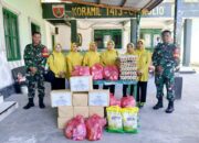 Jumat Berkah, Koramil 1413-01/Wolio Bagikan Paket Sembako kepada Warga Kurang Mampu dan Lansia