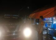 Personel Polsek Alla Laksanakan Patroli Malam, Pastikan Situasi Tetap Kondusif