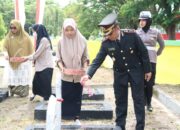 Kapolres Soppeng Pimpin Upacara Ziarah Nasional Peringatan Hari Pahlawan 2025 di TMP Salotungo