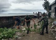 Babinsa Koramil 1413-07/Batauga Bersama Warga Gotong Royong Bersihkan Bahu Jalan Desa Lawela Selatan