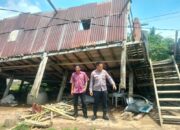 Wujud Kepedulian, Kapolsek dan Camat Takkalalla Turun Langsung ke Lokasi Bencana Alam