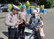 Hari Ke-9 Ops Zebra 2025, Kasat Lantas Polres Parepare : Disiplinlah Gunakan Helm, dan Hindari Main Handphone Saat Berkendara