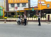 Satgas Gakkum Operasi Zebra Anoa 2025 Ditlantas Polda Sultra Optimalkan Edukasi dengan Berikan 20 Teguran kepada Pelanggar Saat Gelar Penindakan di jalan dpn RS Bhayangkara
