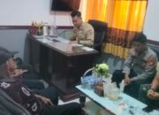 BHABINKAMTIBMAS DESA BELO FASILITASI MEDIASI SENGKETA BATAS SAWAH, KEDUA PIHAK CAPAI KESEPAKATAN DAMAI