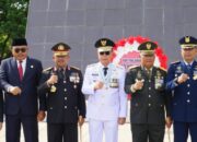 Kapolda Sultra Menghadiri Upacara Hari Pahlawan di TMP Watubangga