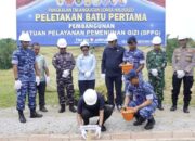 Tingkatkan Peran TNI Angkatan Udara, Danlanud Haluoleo Dampingi Gubernur Sulawesi Tenggara Laksanakan Peletakan Batu Pertama Pembangunan Dapur SPPG Lanud Haluoleo.