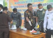 Dandim 1413/Buton Hadiri Pemusnahan Barang Bukti yang Digelar Kejaksaan