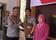 Polres Sinjai Gelar Kenal Pamit Pejabat Baru dan Lama, Momen Pergantian Kepemimpinan.