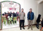 POLRES SOPPENG AMANKAN PERAYAAN NATAL GKKS SISAROMASE PACONGKANG DENGAN KHIDMAT