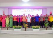 Penguatan Peran Perempuan, Kapolres Sigi dan Ibu Ketua Bhayangkari Cabang Sigi Hadiri Pelantikan Pengurus GOW Kabupaten Sigi