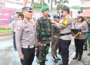Apel Gelar Pasukan Operasi Lilin 2025 Digelar, Wakapolres Tana Toraja Pimpin Kesiapan Pengamanan Nataru