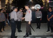 Amankan Ibadah Malam Natal, Kapolres Tana Toraja Tinjau Pengamanan Gereja