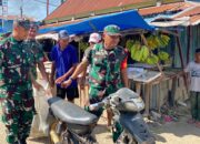Babinsa Koramil 1413-08/Gu Gelar Kerja Bakti Pembersihan Pasar, Wujud Kepedulian terhadap Lingkungan