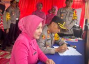 Kapolres Bersama Ketua Bhayangkari Cabang Konawe Utara Cek Pos Pam Nataru Beri Penguatan dan Bagikan Multivitamin