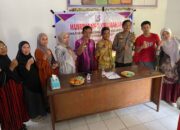 Bhabinkamtibmas Polsek Enrekang menghadiri Musrenbang di Desa Binaannya