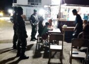 Babinsa Koramil 1413-04/Mawasangka Gelar Patroli Bersama Komponen Pendukung di Kelurahan Watolo