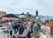 Sinergi TNI, Polri, dan Pemda, Koramil 1413-02/Pasarwajo Gelar Kerja Bakti di Pasar Kaloko