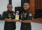 Pimpin Sertijab dan Tradisi Satuan Korem 143/HO, Danrem : Terima Kasih Kolonel Czi Luqman Nurhakim