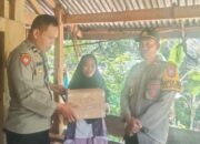 Program Peduli Kapolres Sinjai, Kapolsek Bulupoddo Salurkan Bantuan, Bukti Nyata Peduli Warga Kurang Mampu.