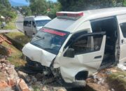 Polsek Maiwa Respons Cepat Amankan TKP Laka Tunggal Mobil Ambulans