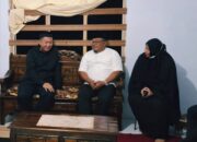 Datang Tanpa Pangkat dan Seragam Dinas, Kapolres Sinjai Sambangi Kediaman KH Najamuddin Marzuki.