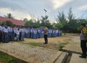 Kapolsek Sawa Sambangi SMAN 1 Lembo, Ingatkan 400 Siswa Jauhi Narkoba dan Tertib Lalu Lintas