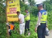 Cegah Kecelakaan Lalu Lintas, Sat Lantas Polres Buton Pasang Spanduk di Titik Rawan Kecelakaan