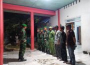 Sigap dan Tegas, Babinsa Tomia Pimpin Patroli Komduk Cipta Kondisi Wilayah