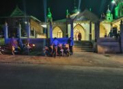 Komitmen Jaga Kamtibmas Ramadhan, Polsek Anggeraja Kawal Sholat Tarawih Hingga Tuntas