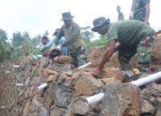 TNI Manunggal Membangun Desa (TMMD) ke-127 Kodim 1417/Kendari Pacu Pembangunan Talud di Kelurahan Anggoeya