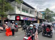 Sat Lantas Polres Wajo Intensifkan Pengaturan dan Pengawasan Arus Lalu Lintas Sore di Sengkang