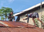 Satgas TMMD 127 Kodim 1417/Kendari Mulai Bongkar Atap RTLH Unit Ke-4 di Petoaha