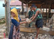 Bahu-Membahu, Ibu Ninda Turut Serta Percepat Pembangunan Rumah dalam Program TMMD 127