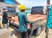 Material Batako dan Papan Kayu Tiba di Lokasi, Pengerjaan RTLH TMMD 127 Kodim 1417/Kendari Dikebut