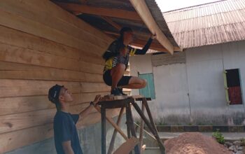 Sentuhan Hangat TNI di Petoaha: Satgas TMMD 127 Percepat Pembangunan Dapur Layak Huni