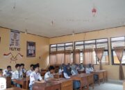 Satgas TMMD 127 Kodim 1417/Kendari Tanamkan Jiwa Bela Negara pada Pelajar SMA 8 Nambo