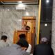 Bhabinkamtibmas Polsek Maiwa Laksanakan Pengamanan dan Ceramah Tarawih di Masjid